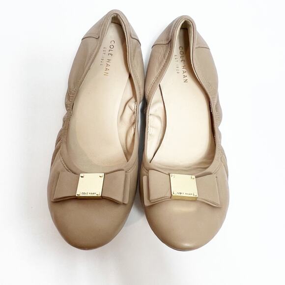 COLE HAAN WOMENS CLOSED TOE BALLET FLATS BEIGE SIZE 8 - Picture 3 of 7